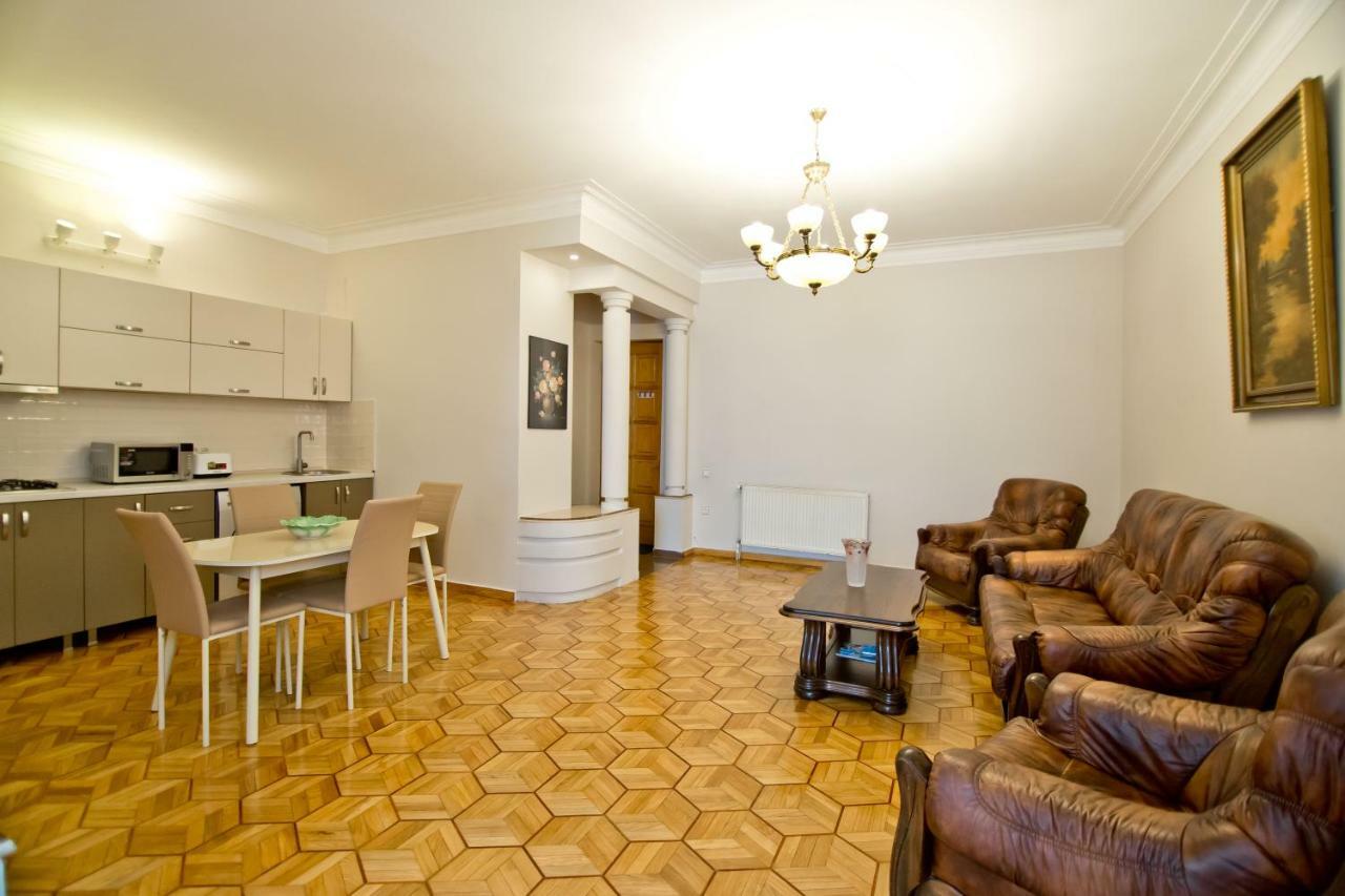 Seaside Luxury Apartment Batoumi Extérieur photo